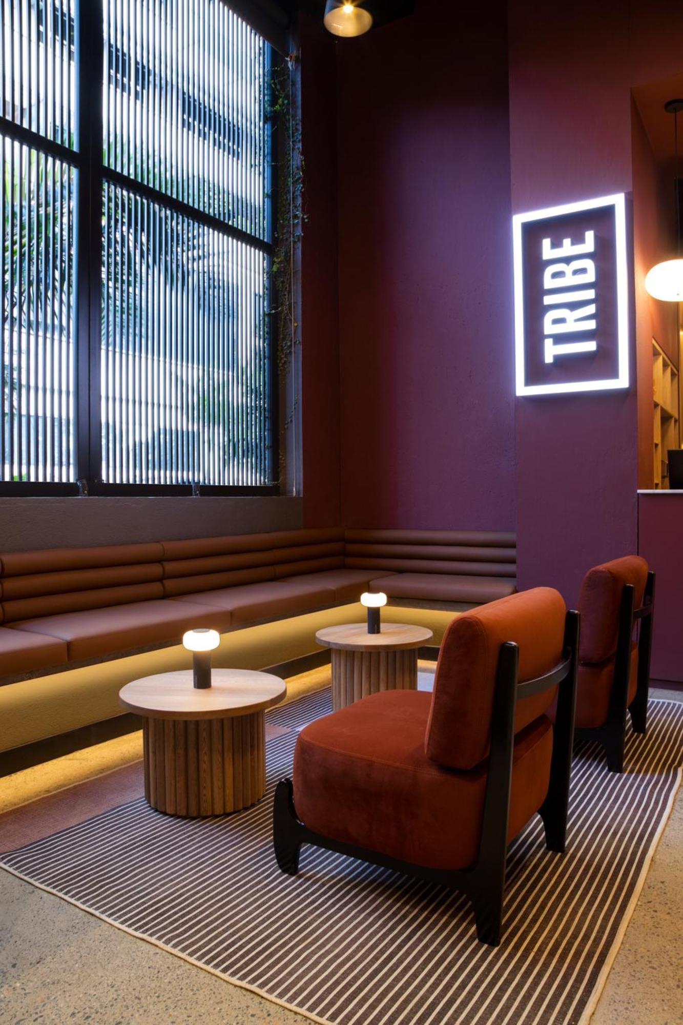 Tribe Medellin Hotel Bagian luar foto